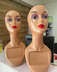 Long Neck Mannequin L